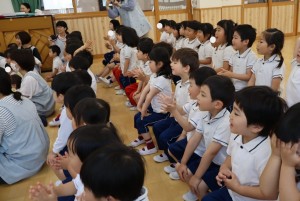 ②