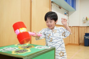 ②もぐらたたき